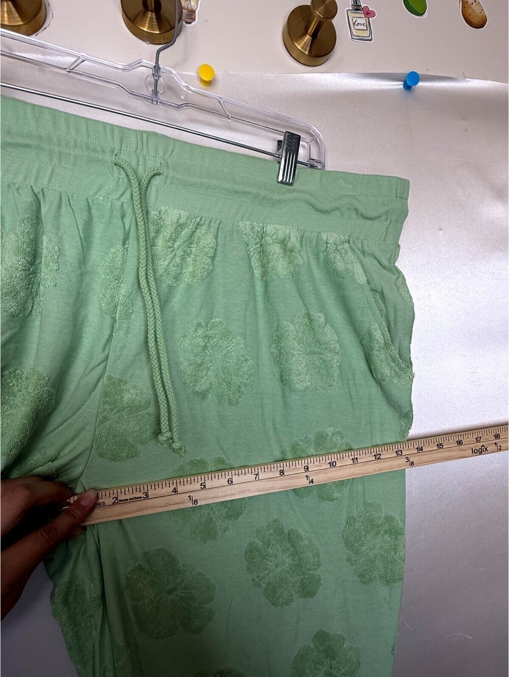 AnyBody Regular Jacquard French Terry Cropped Pant Floral Meadow Green, Size 1X - Picture 8 of 10